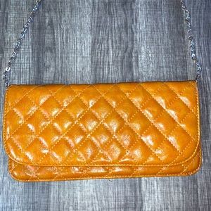 Caramel brown small-medium clutch with chain and wristlet
